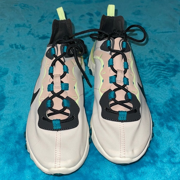 Nike React Element - Picture 1 of 8